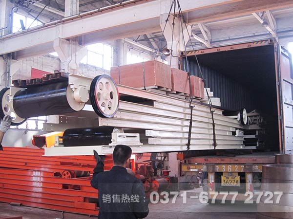 皮帶輸送機